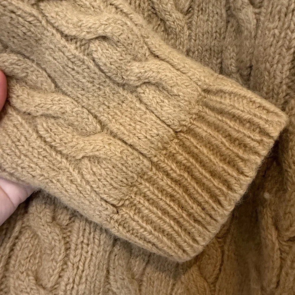Vintage GAP V-Neck Cable Knit Sweater Wool Pullover Chunky / xlarge